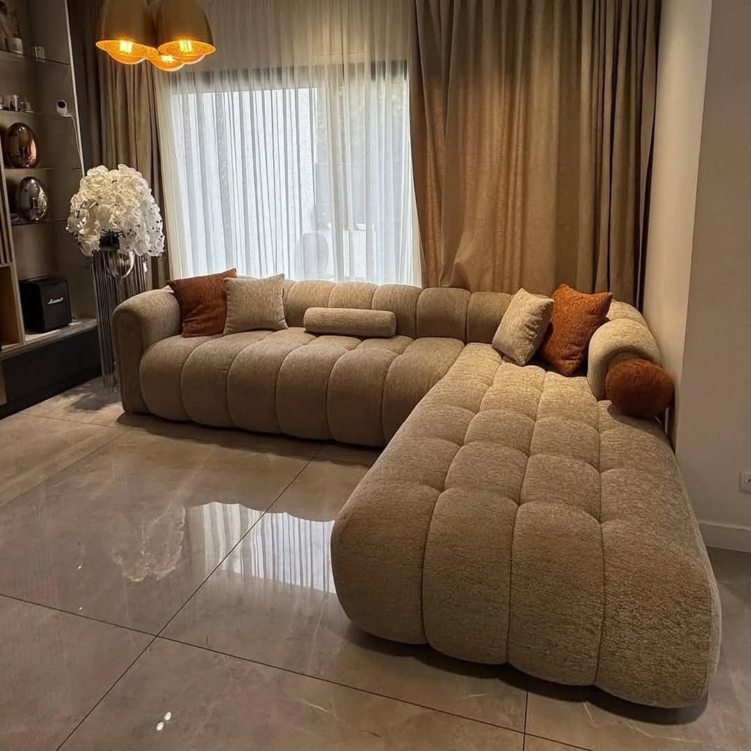 ركنة حرف L خشب زان مع تنجيد كتان .
